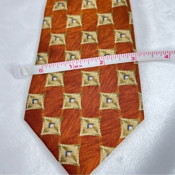 VON FURSTENBERG Stunning Men’s Silk Tie - Picture 4 of 6